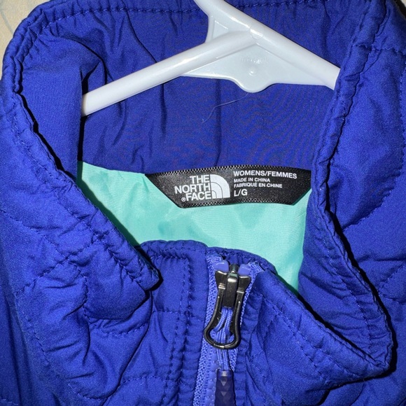 North Face Vest - Picture 2 of 3